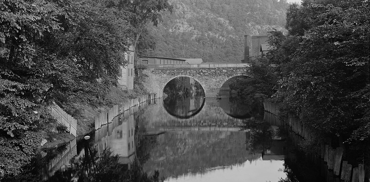 Image of canal bridge near Bellows Falls Vermont